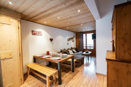 Ski verhuur Appartement duplex 3 kamers 6 personen - Résidence L'ALPINA - Châtel - Woonkamer