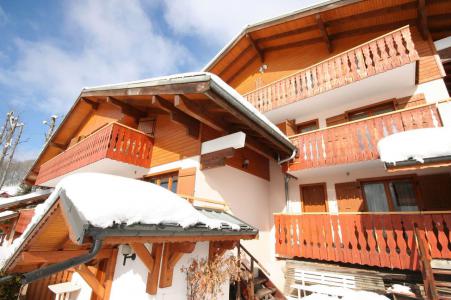 Urlaub in den Bergen Résidence le Balcon des Alpes - Châtel - Draußen im Winter