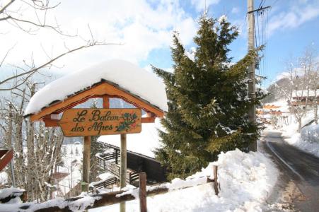 Skiverleih Résidence le Balcon des Alpes - Châtel - Draußen im Winter