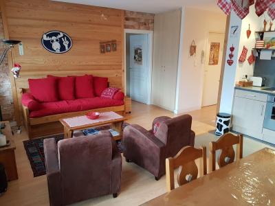 Rent in ski resort 2 room apartment 5 people (3) - Résidence Le Morclan - Châtel - Living room