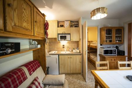 Rent in ski resort 2 room apartment sleeping corner 4 people (PNG011B) - Résidence Perce Neige - Châtel - Living room
