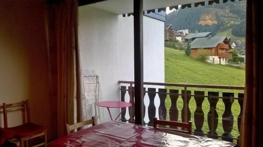 Rent in ski resort Studio 3 people (57) - Résidence Sylvia - Châtel - Balcony