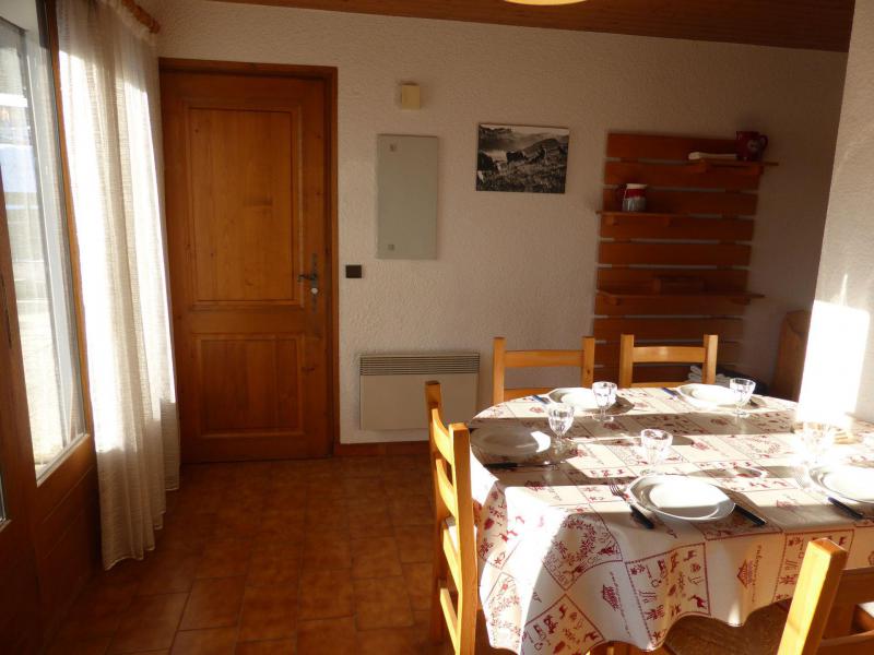 Rent in ski resort 3 room apartment 6 people (7) - Résidence Les  Elwoudis - Combloux - Living room