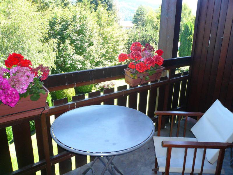 Rent in ski resort 2 room apartment 6 people (16) - Résidence les Granges d'Ormaret - Combloux - Balcony