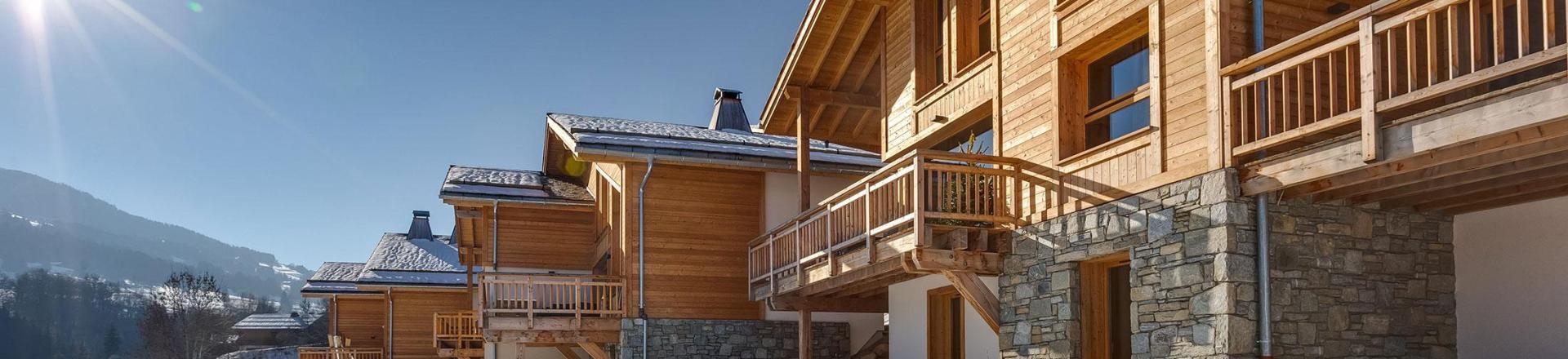 Аренда на лыжном курорте Résidence Terresens Fermes du Mont Blanc - Combloux - зимой под открытым небом