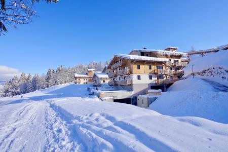 Rent in ski resort Les Chalets des Pistes - Combloux - Winter outside