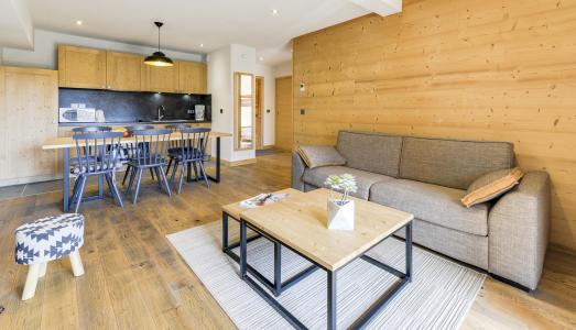 Rent in ski resort Résidence les Fermes du Mont Blanc - Combloux - Living room