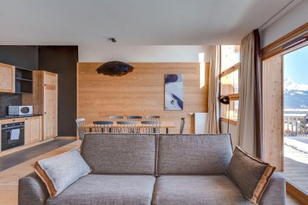 Rent in ski resort Semi-detached 4 room chalet 8 people (triplex) - Résidence les Fermes du Mont Blanc - Combloux - Living room