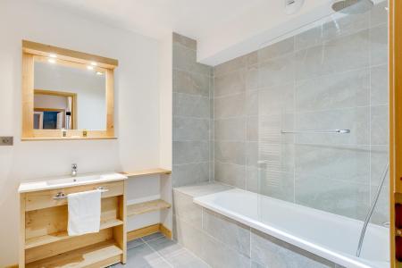 Rent in ski resort Semi-detached 5 room chalet 10 people (triplex) - Résidence les Fermes du Mont Blanc - Combloux - Bathroom