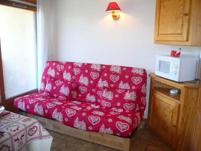 Rent in ski resort 2 room apartment 5 people (1) - Résidence Perle des Neiges - Combloux - Living room