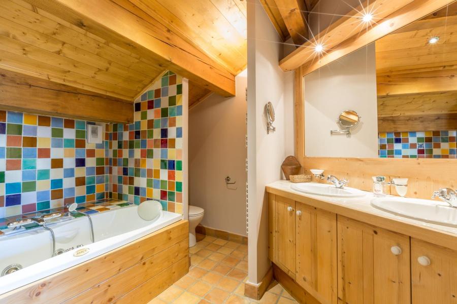 Ski verhuur Chalet triplex 6 kamers 10 personen - ALPINUM - Courchevel - Badkamer