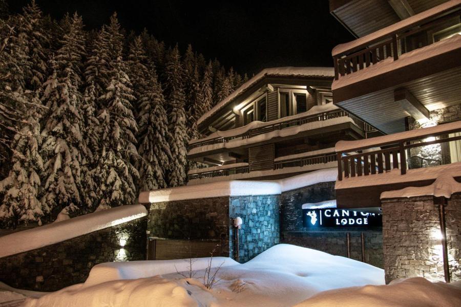 Rent in ski resort Canyon Lodge - Courchevel - Winter outside