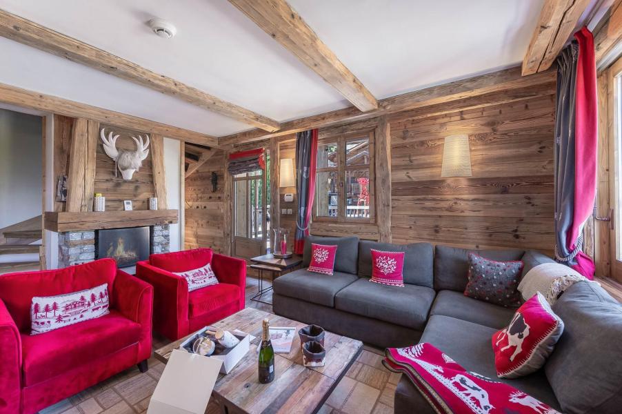 Rent in ski resort 4 room chalet 8 people - Chalet Ajacour - Courchevel - Living room