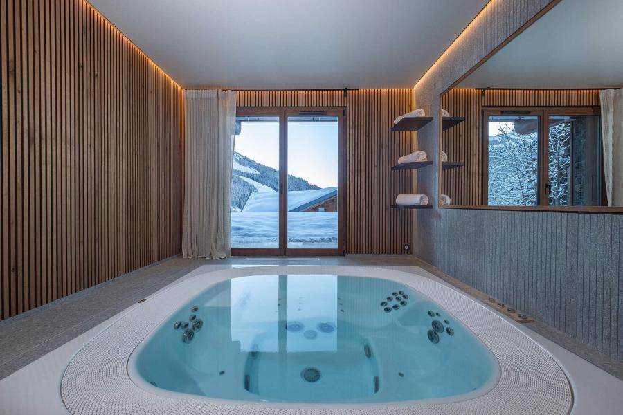 Location au ski Chalet 5 pièces 10 personnes (2) - Chalet Belle Place - Courchevel - Jacuzzi