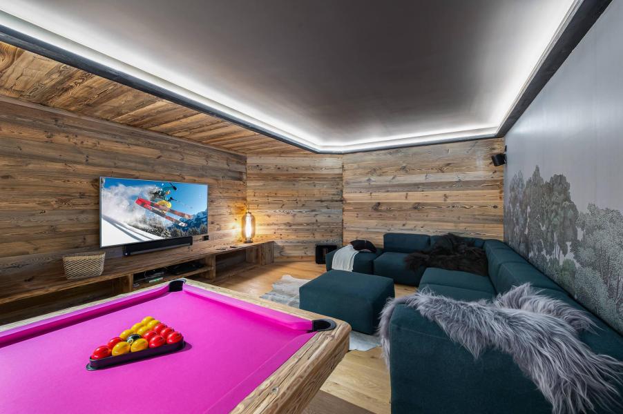 Rent in ski resort 7 room chalet 14 people - Chalet Carcentina - Courchevel - Living room