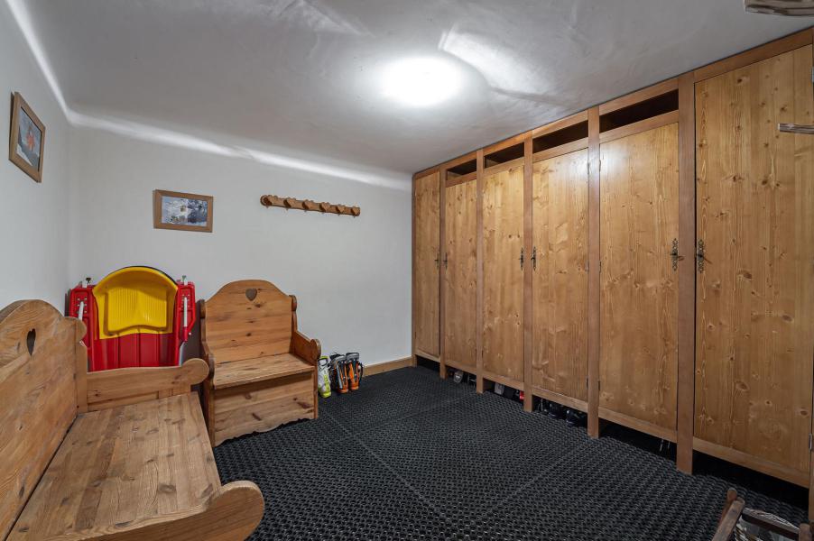 Wynajem na narty Domek górski 6 pokojowy 8 osób - Chalet Daï - Courchevel - Wejście