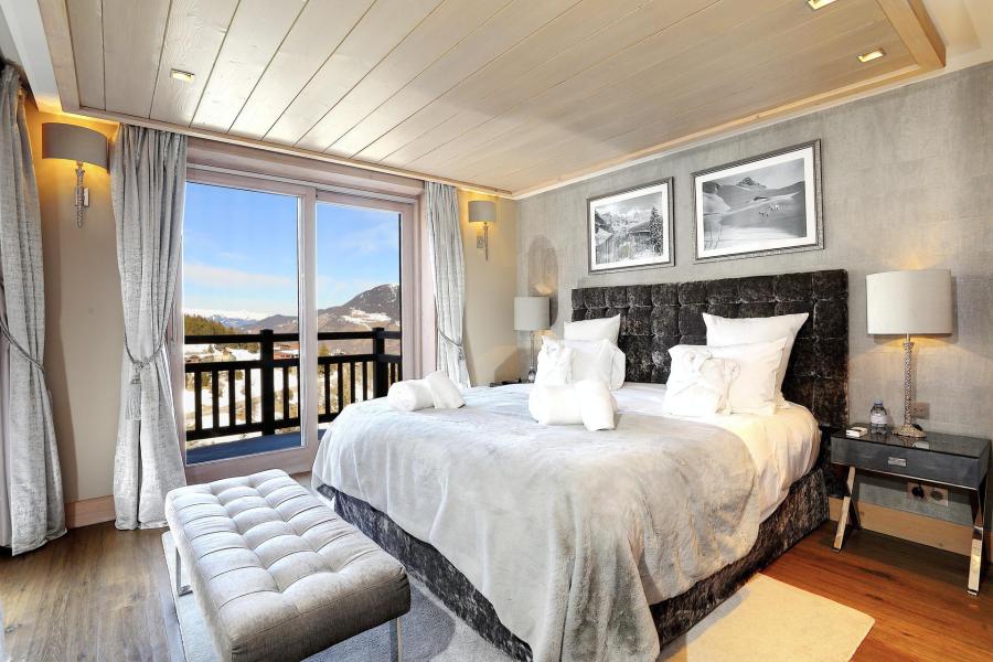 Rent in ski resort 5 room quadriplex chalet 10 people - Chalet le Cortina - Courchevel - Bedroom