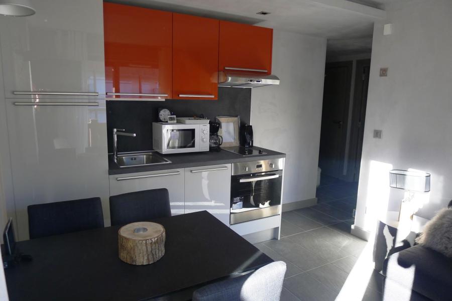 Rent in ski resort 2 room apartment 3 people (TARINE) - Chalet les 3 Vaches - Courchevel - Kitchen