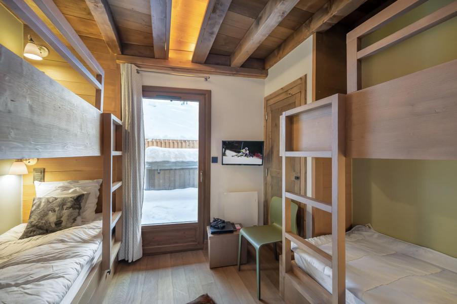 Rent in ski resort 7 room chalet 14 people - Chalet Prosper - Courchevel - Bedroom