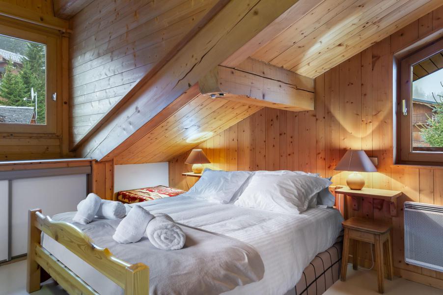 Rent in ski resort 4 room apartment 6 people (2) - Chalet Toutounier - Courchevel - Bedroom