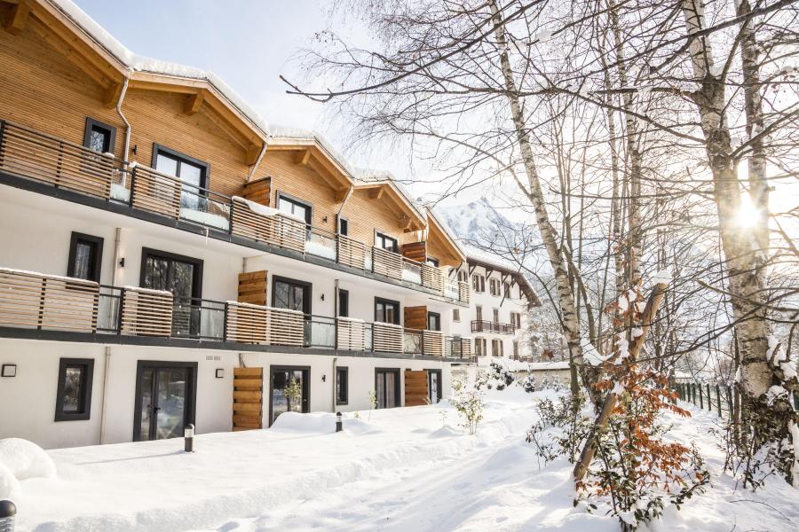 Rent in ski resort Hôtel New Solarium - Courchevel - Winter outside