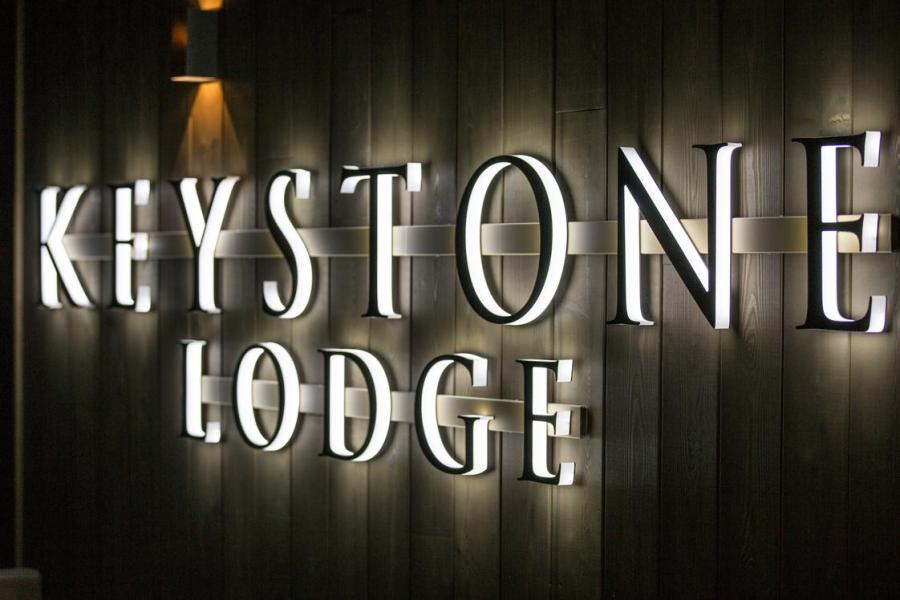 Каникулы в горах Keystone Lodge - Courchevel - зимой под открытым небом