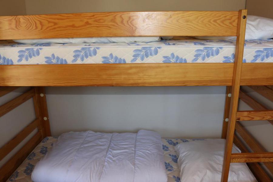 Rent in ski resort 2 room apartment 4 people (167V) - La Résidence 1650 - Courchevel - Bedroom