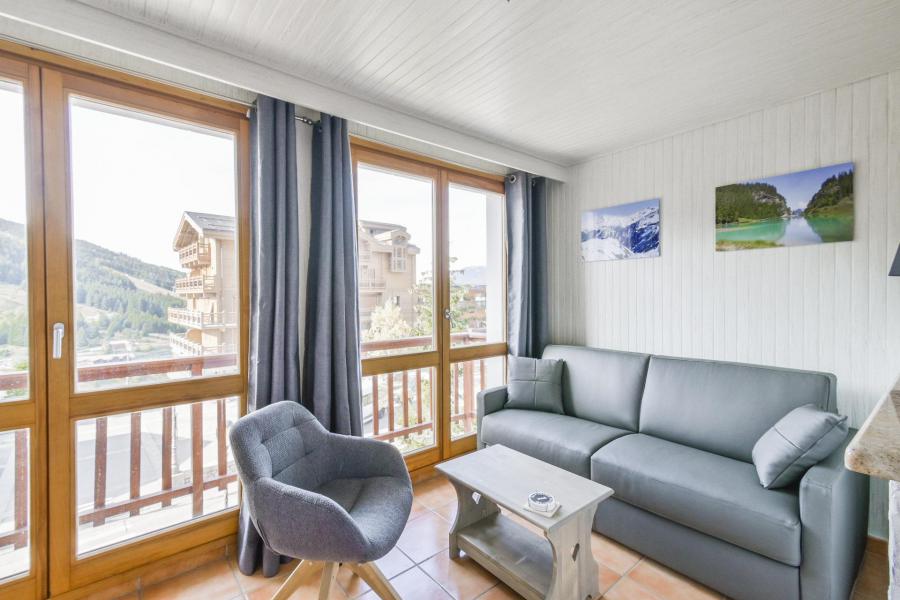 Rent in ski resort 2 room apartment 5 people (162EC) - La Résidence 1650 - Courchevel - Living room
