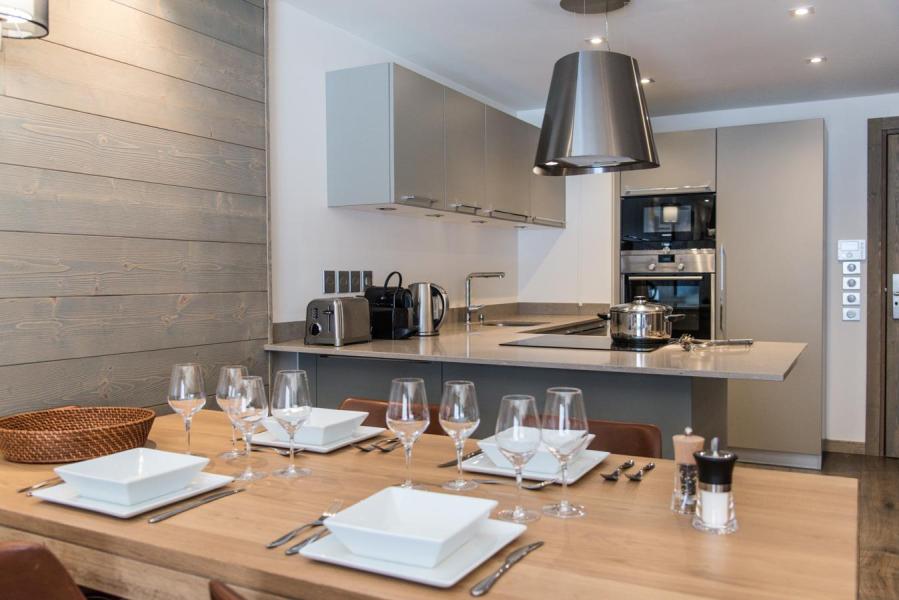 Location au ski Appartement 3 pièces cabine 4-6 personnes (A05) - Le C - Courchevel - Cuisine ouverte