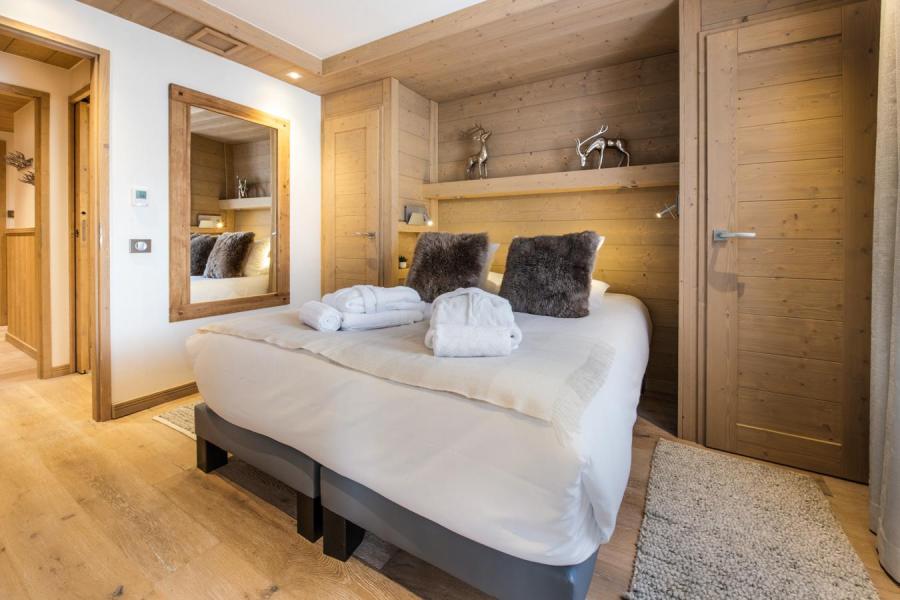 Rent in ski resort 5 room duplex apartment 8 people (D07) - Mammoth Lodge - Courchevel - Bedroom