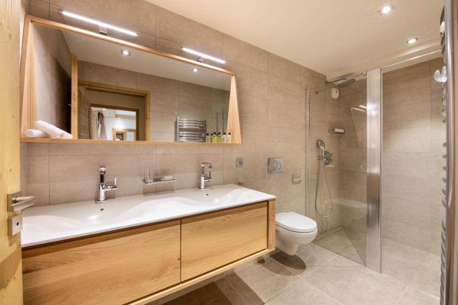 Soggiorno sugli sci Appartamento 3 stanze con cabina per 4-6 persone (D05) - Mammoth Lodge - Courchevel - Bagno con doccia