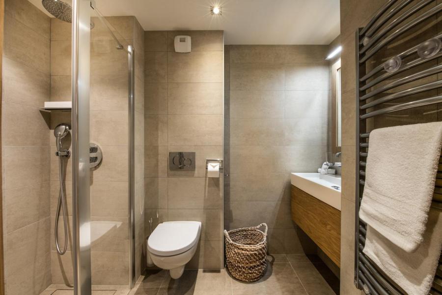 Soggiorno sugli sci Appartamento su due piani 5 stanze per 8 persone (D07) - Mammoth Lodge - Courchevel - Bagno con doccia