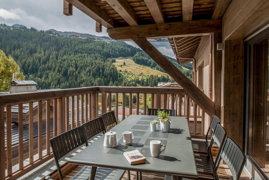 Ski verhuur Appartement 3 kabine kamers 6-8 personen (D11) - Mammoth Lodge - Courchevel - Balkon