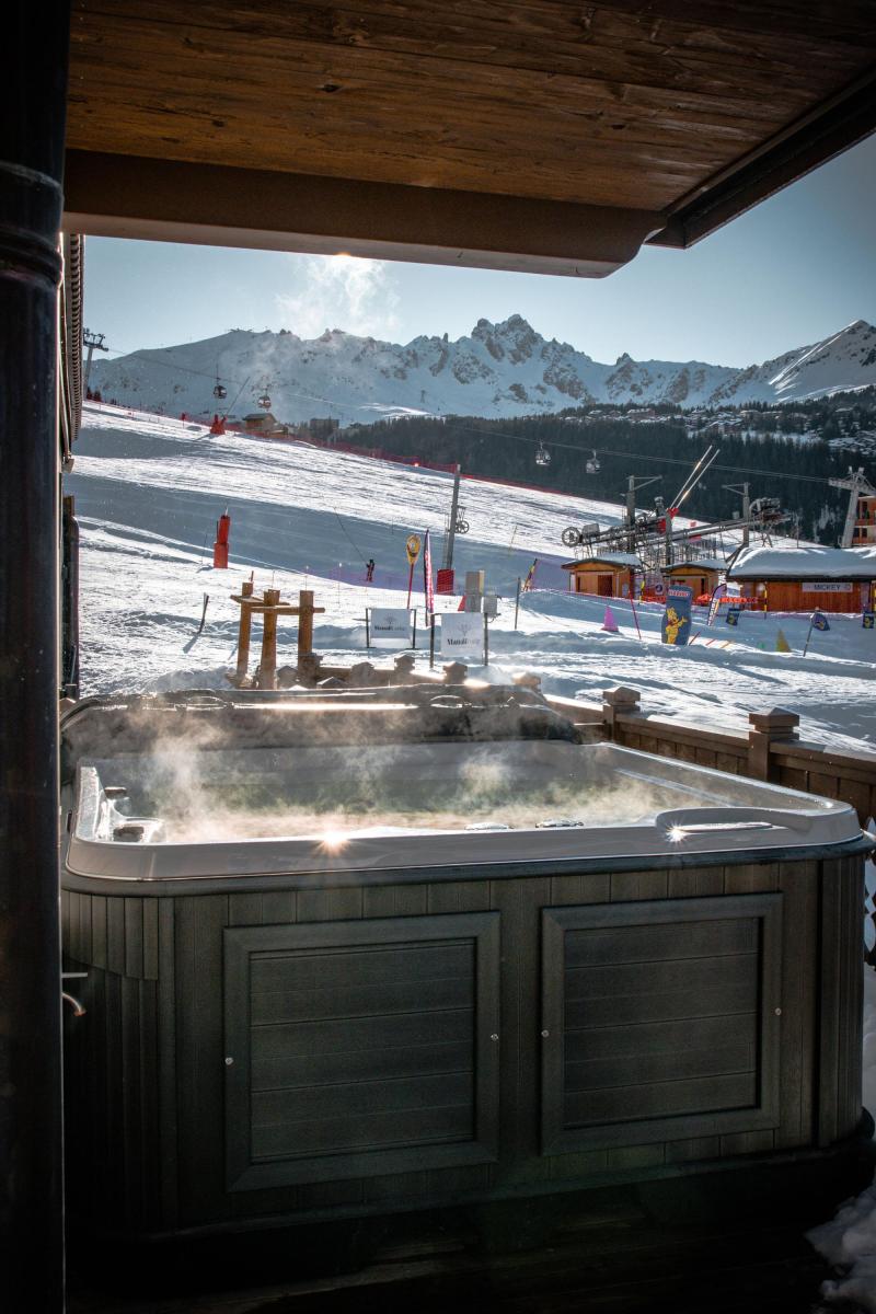 Skiverleih 4-Zimmer-Maisonette-Wohnung für 6-8 Personen (Kula) - Manali Lodge - Courchevel - Whirlpool