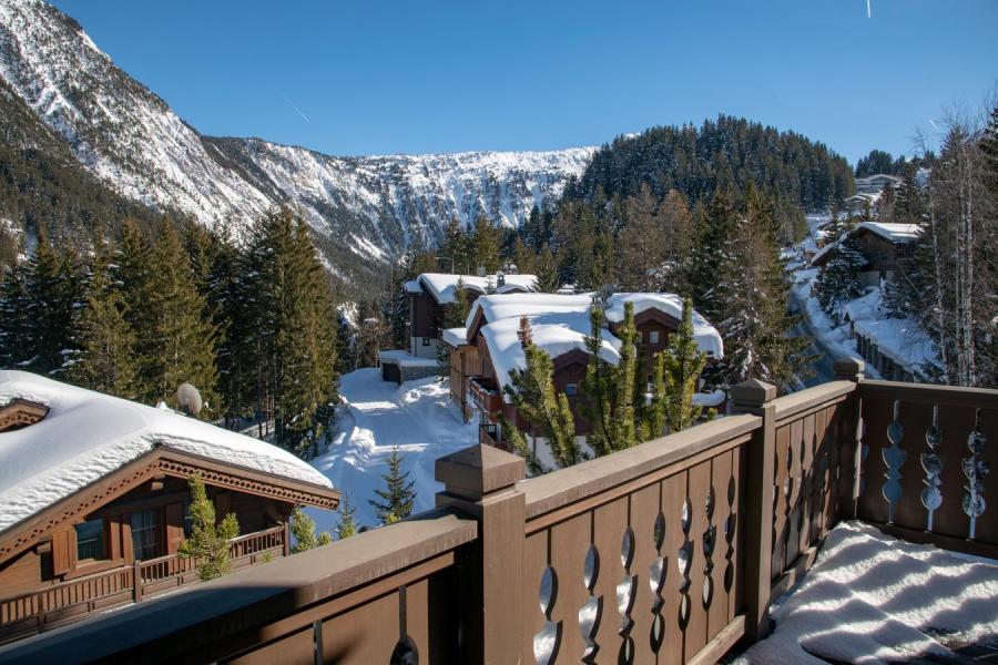 Ski verhuur Appartement 4 kabine kamers 6-8 personen (Nirekha) - Manali Lodge - Courchevel - Balkon