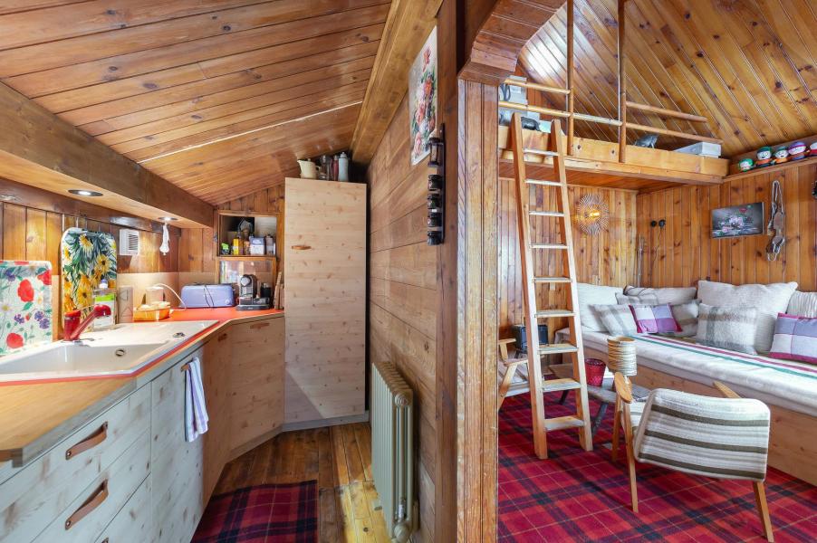 Skiverleih 4 Zimmer Chalet für 4 Personen - Mazot les Bichettes - Courchevel - Wohnzimmer