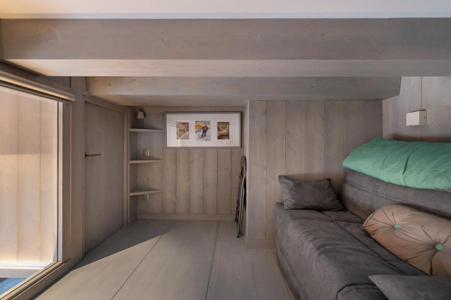 Rent in ski resort 3 room mezzanine apartment 6 people (012C) - Résidence 1650 - Courchevel - Inside