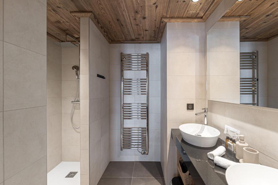 Ski verhuur Appartement 5 kamers 10 personen (ALGONQUIN) - Résidence Alpamayor - Courchevel - Douche