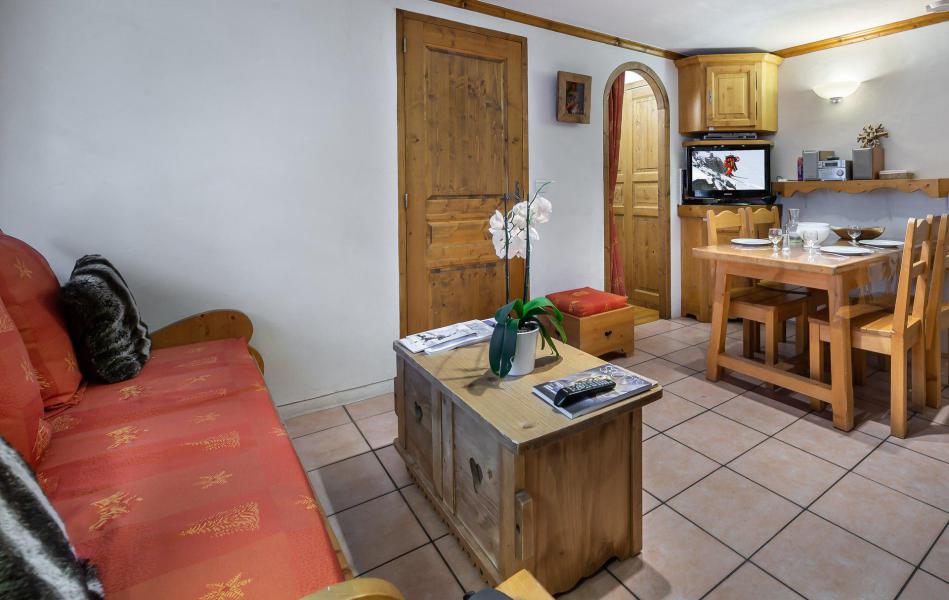 Skiverleih 2-Zimmer-Appartment für 4 Personen (109) - Résidence Caribou - Courchevel - Wohnzimmer