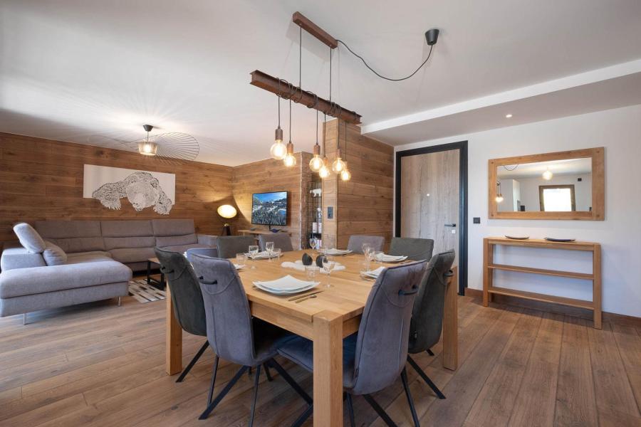 Rent in ski resort 4 room apartment 6 people (3) - Résidence Chalet de l'Ourse - Courchevel - Living room