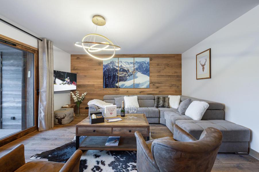 Rent in ski resort 6 room apartment 10 people (7) - Résidence Chalet de l'Ourse - Courchevel - Living room