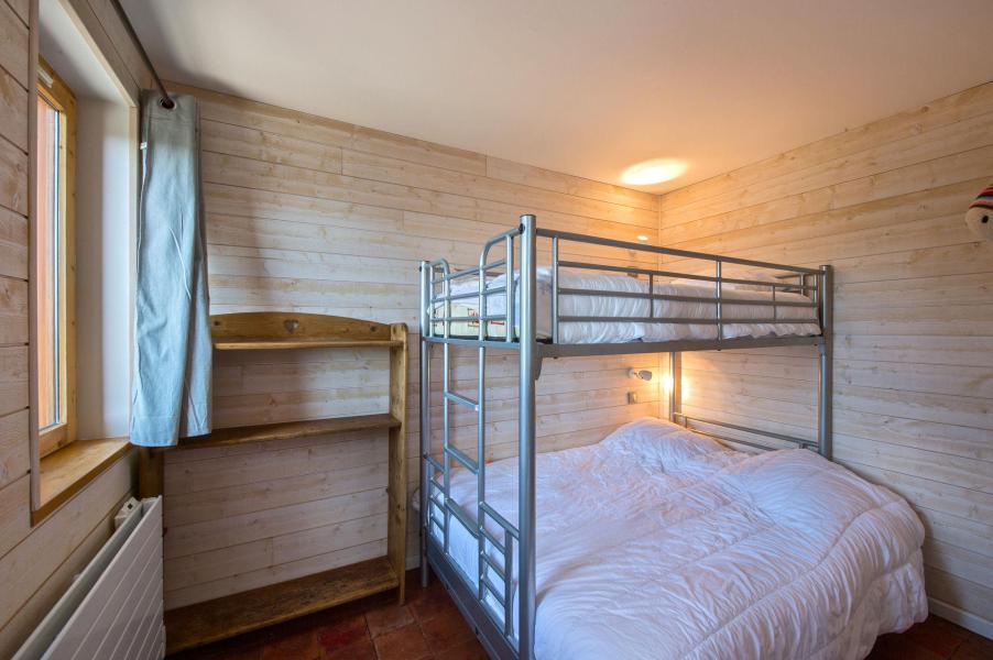 Skiverleih 2-Zimmer-Appartment für 4 Personen (203) - Résidence Cimes Blanches - Courchevel - Schlafzimmer