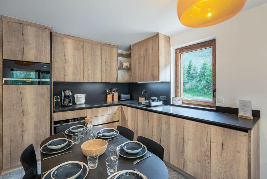 Skiverleih 3-Zimmer-Appartment für 6 Personen (H211) - Résidence Domaine de  l'Ariondaz - Courchevel - Kochnische