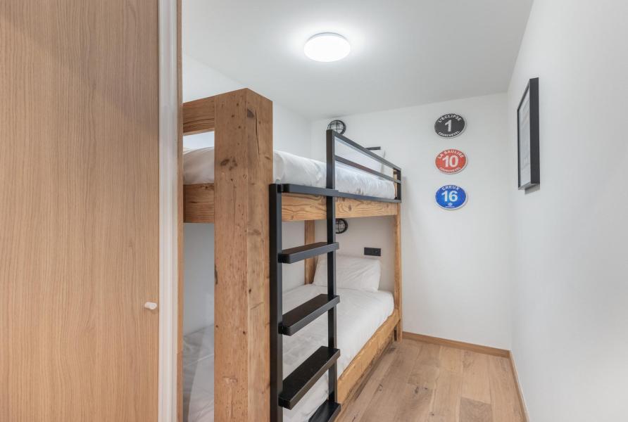 Skiverleih 3-Zimmer-Appartment für 6 Personen (H211) - Résidence Domaine de  l'Ariondaz - Courchevel - Offener Schlafbereich