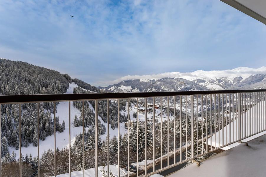 Rent in ski resort 2 room apartment 5 people (B112) - Résidence Domaine de  l'Ariondaz - Courchevel - Winter outside