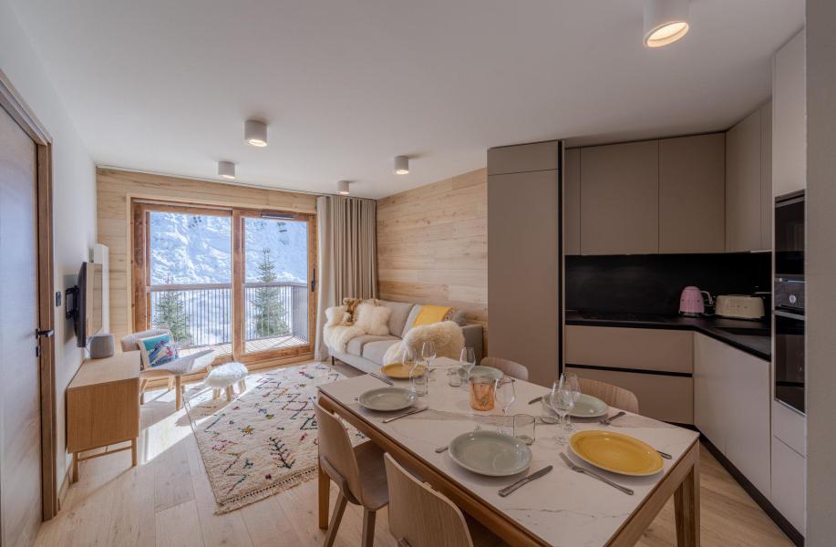 Ski verhuur Appartement 2 kabine kamers 6 personen (H225) - Résidence Domaine de  l'Ariondaz - Courchevel - Woonkamer