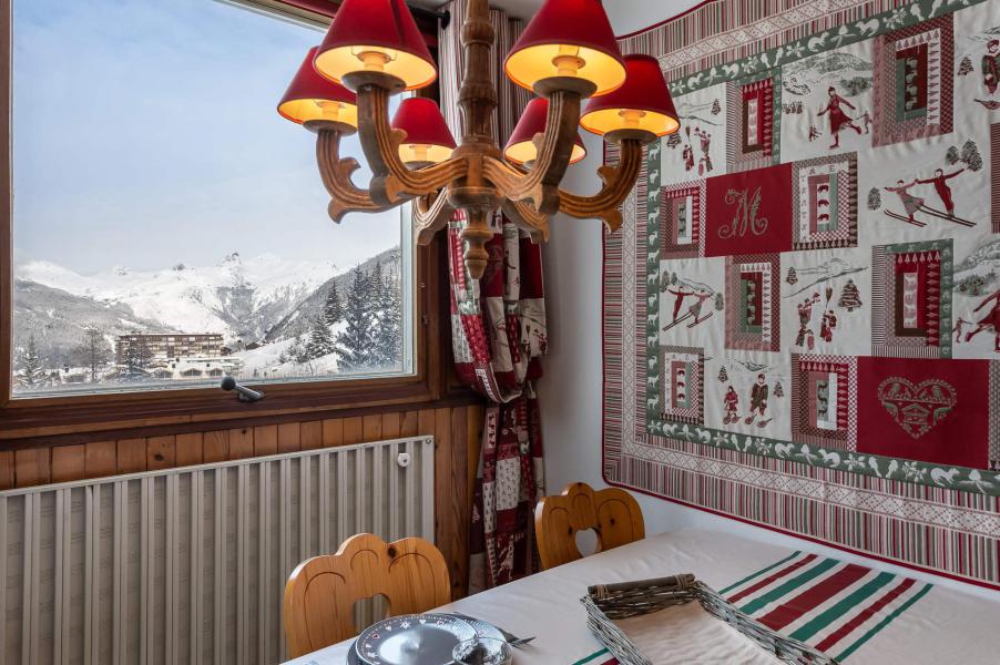 Ski verhuur Appartement 2 kamers 5 personen (B112) - Résidence Domaine de  l'Ariondaz - Courchevel - Eethoek