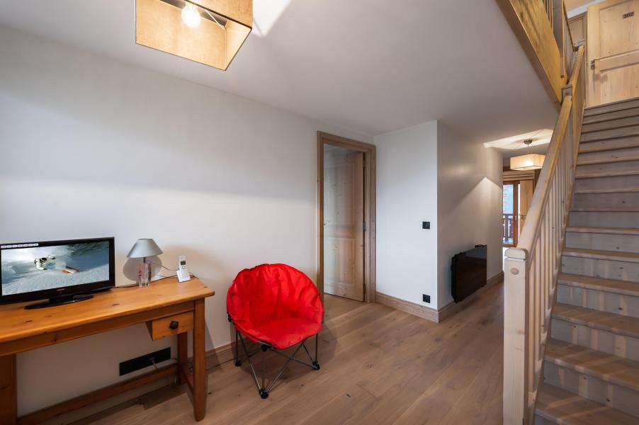 Skiverleih 5-Zimmer-Appartment für 8 Personen (302) - Résidence Everest - Courchevel - Wohnzimmer