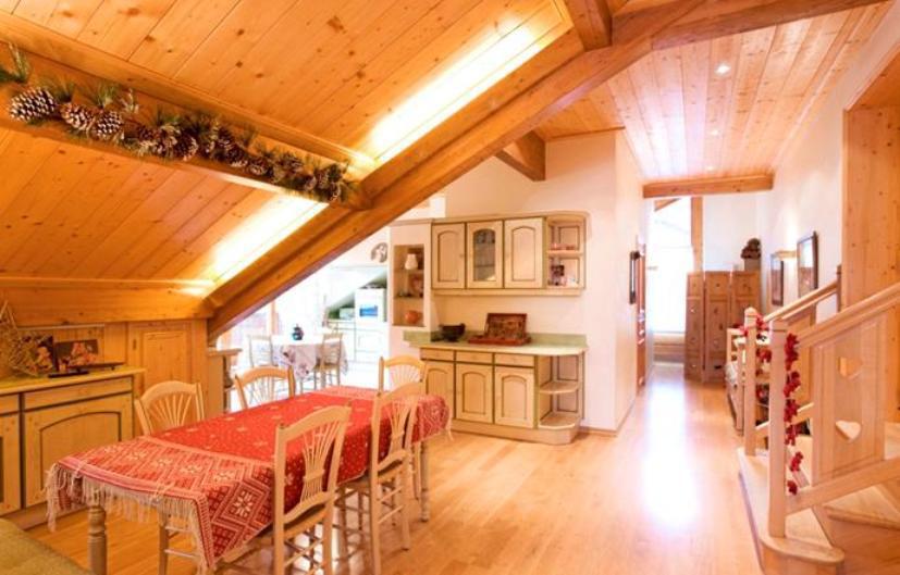 Rent in ski resort 3 room apartment 6 people - Résidence Jean Blanc Sports - Courchevel - Living room