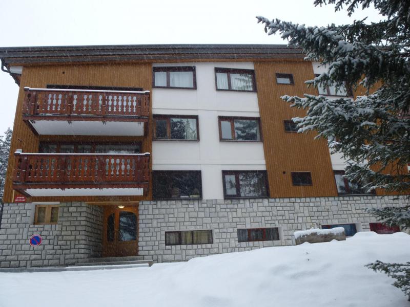 Rent in ski resort Résidence la Roche de Mio - Courchevel - Winter outside